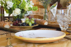 Nice placesetting with grapes and bread